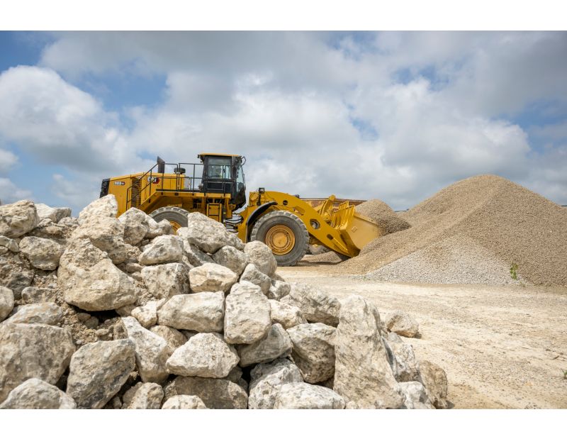 988 GC Large Wheel Loader