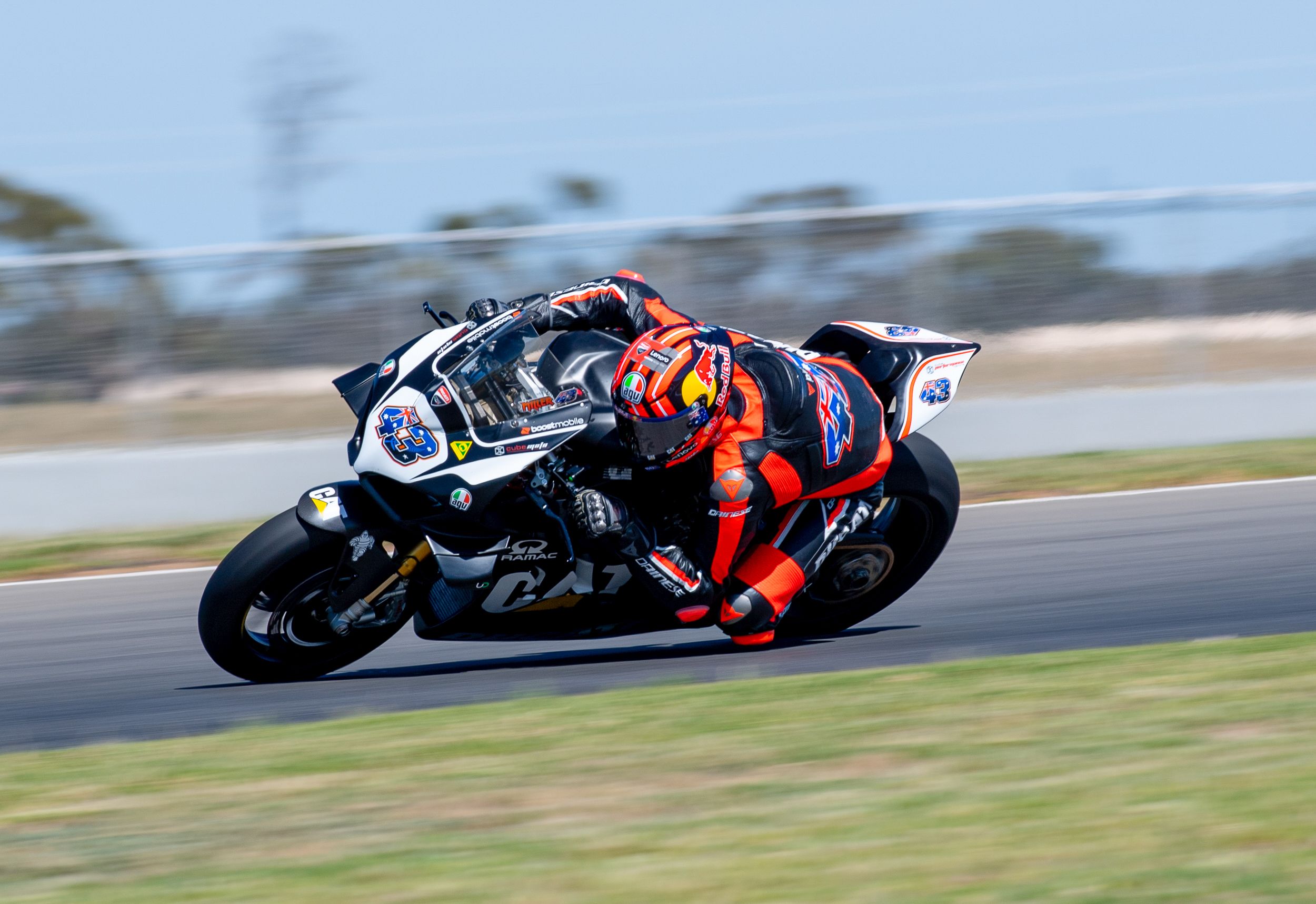 DECEMBER 2021: AUSTRALIAN SUPERBIKES