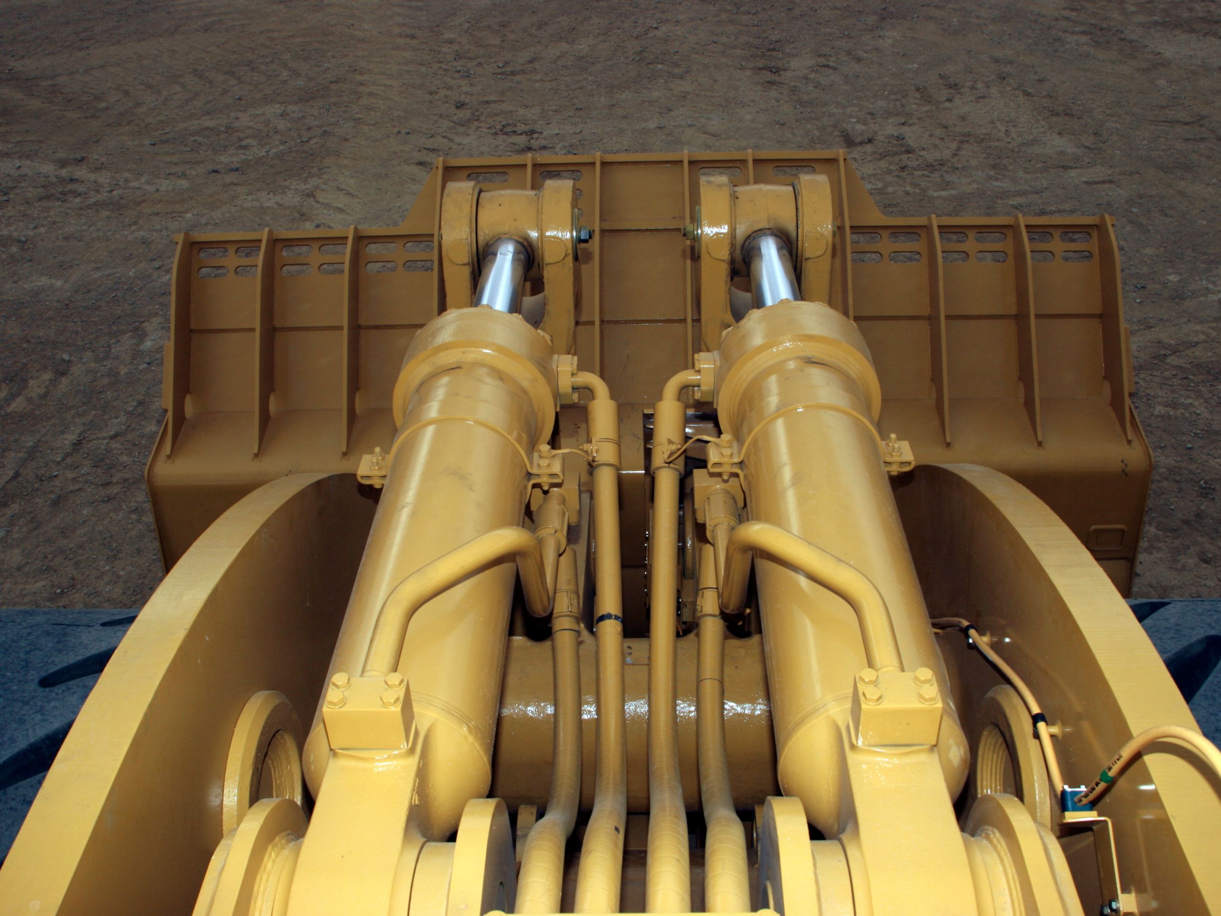 Grosse chargeuse sur pneus 993