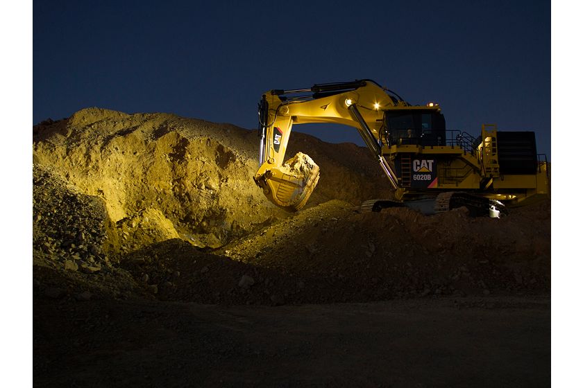 6020B Hydraulic Mining Shovel