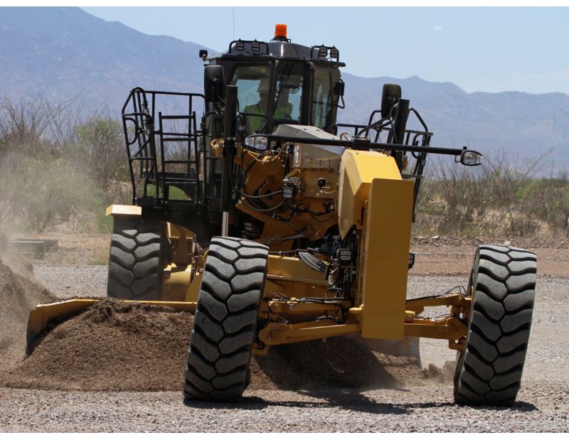 16 Motor Grader