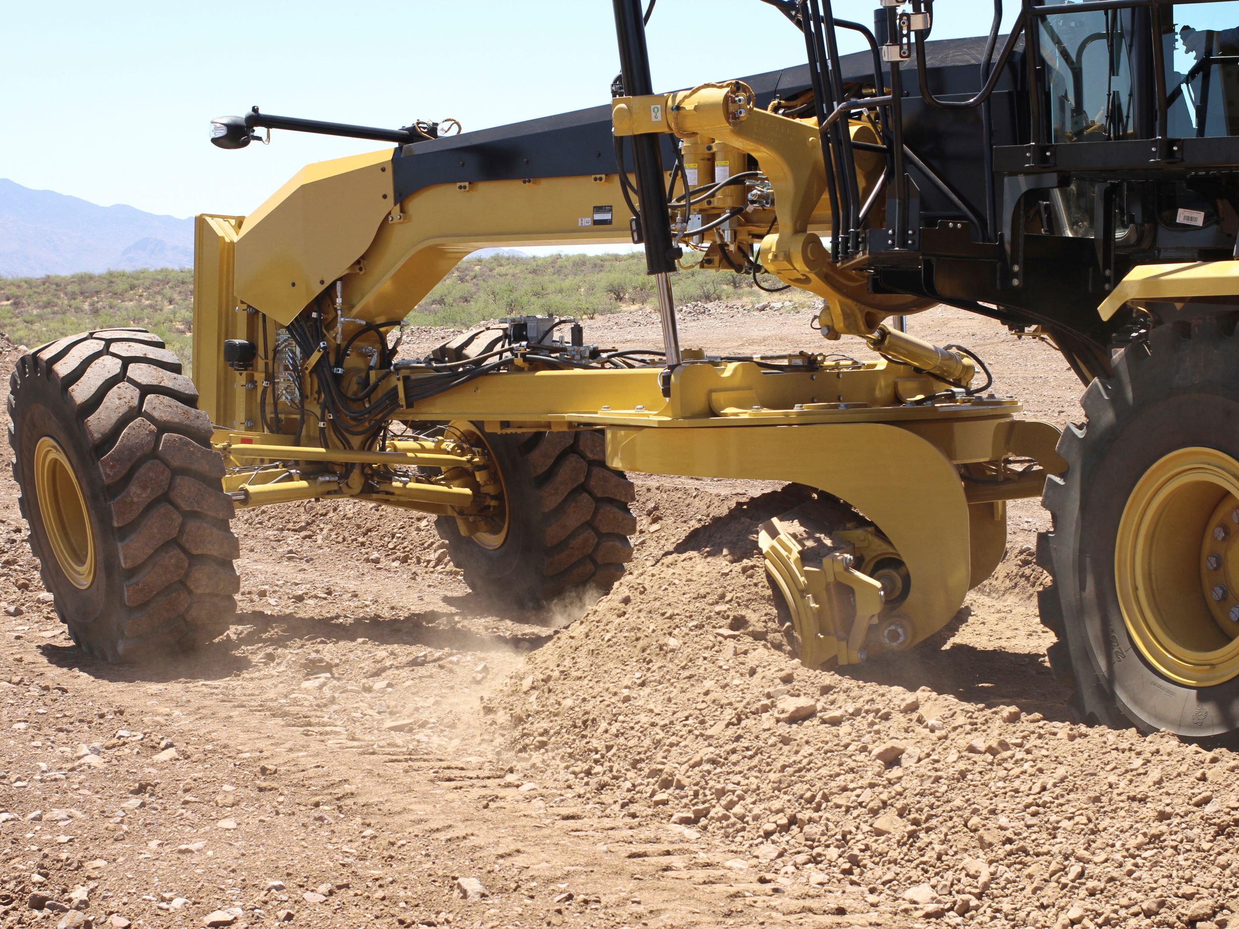 16 Motor Grader