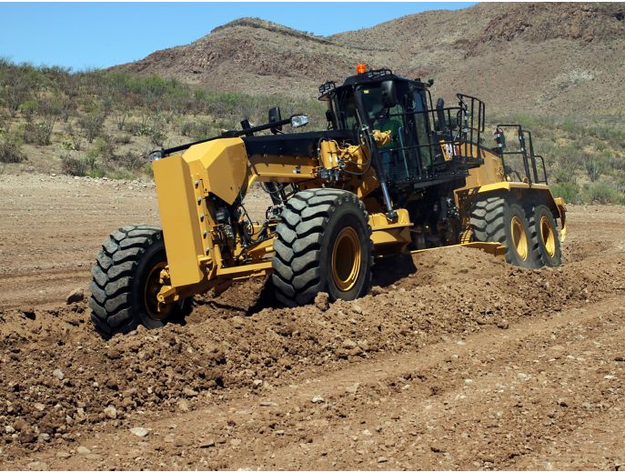 16 Motor Grader