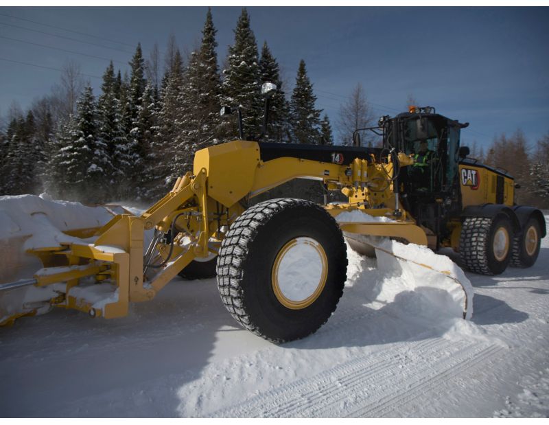 14 Motor Grader