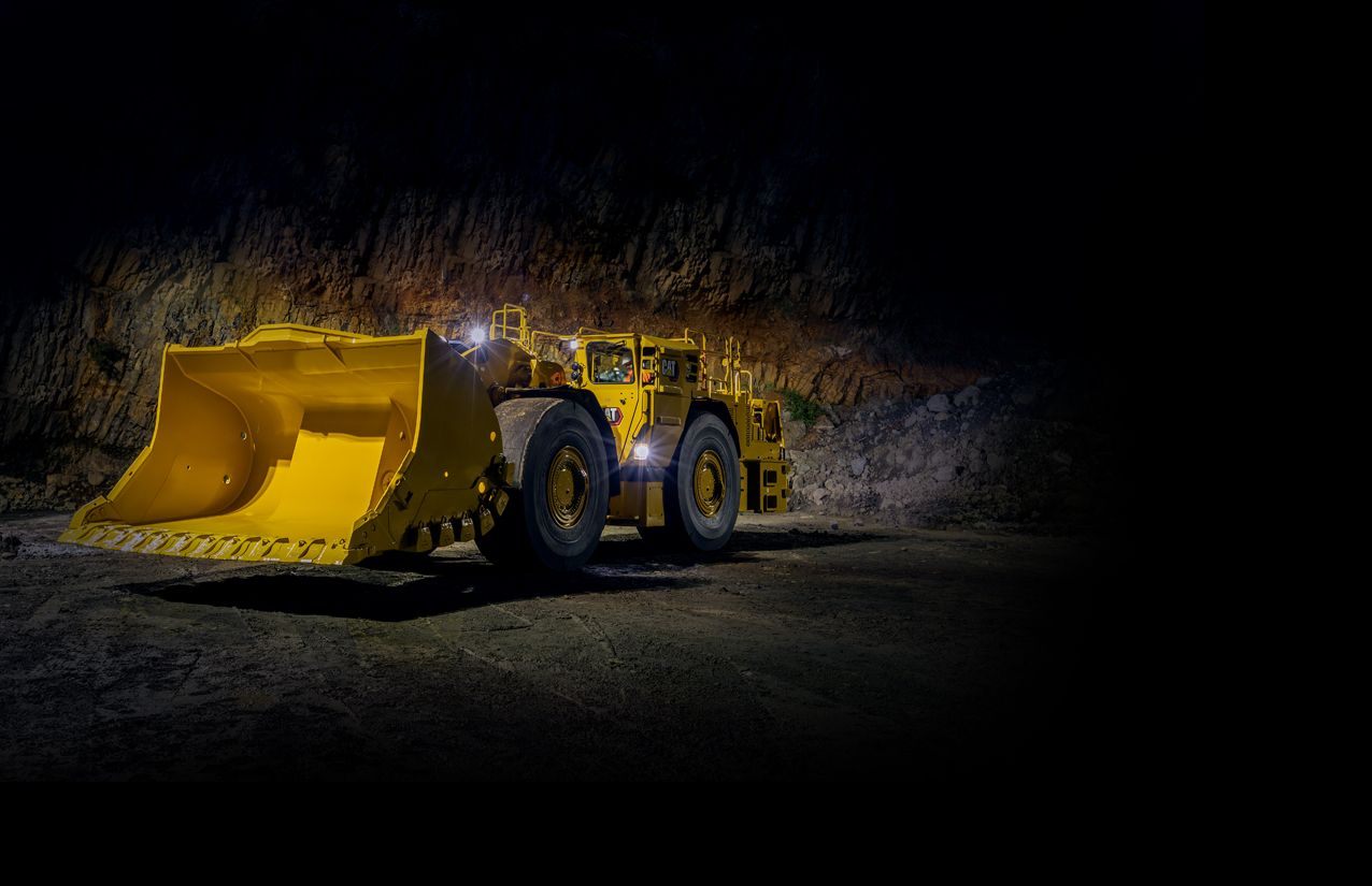 R2900 XE Underground Loader