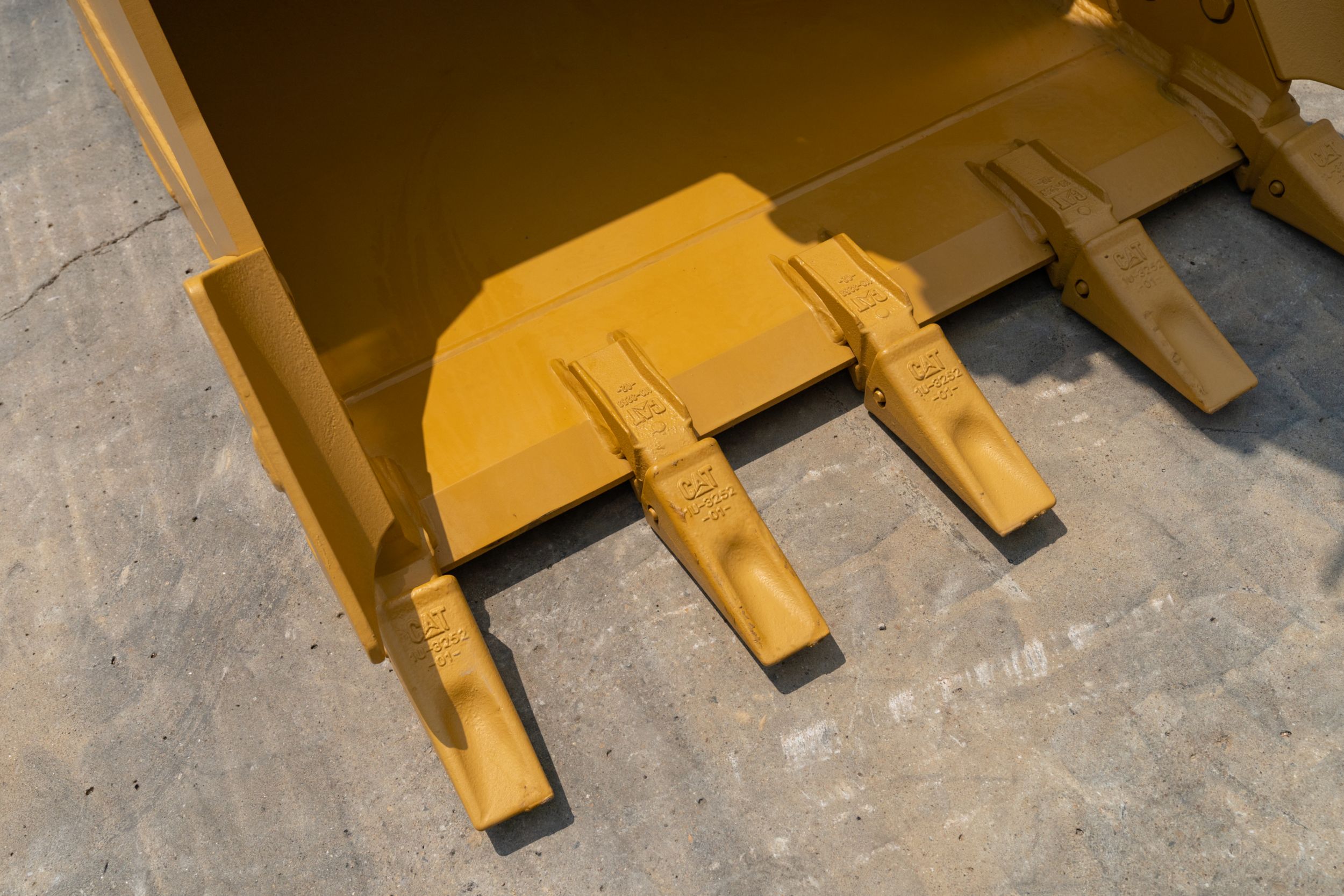 Cat Excavator Bucket Tip