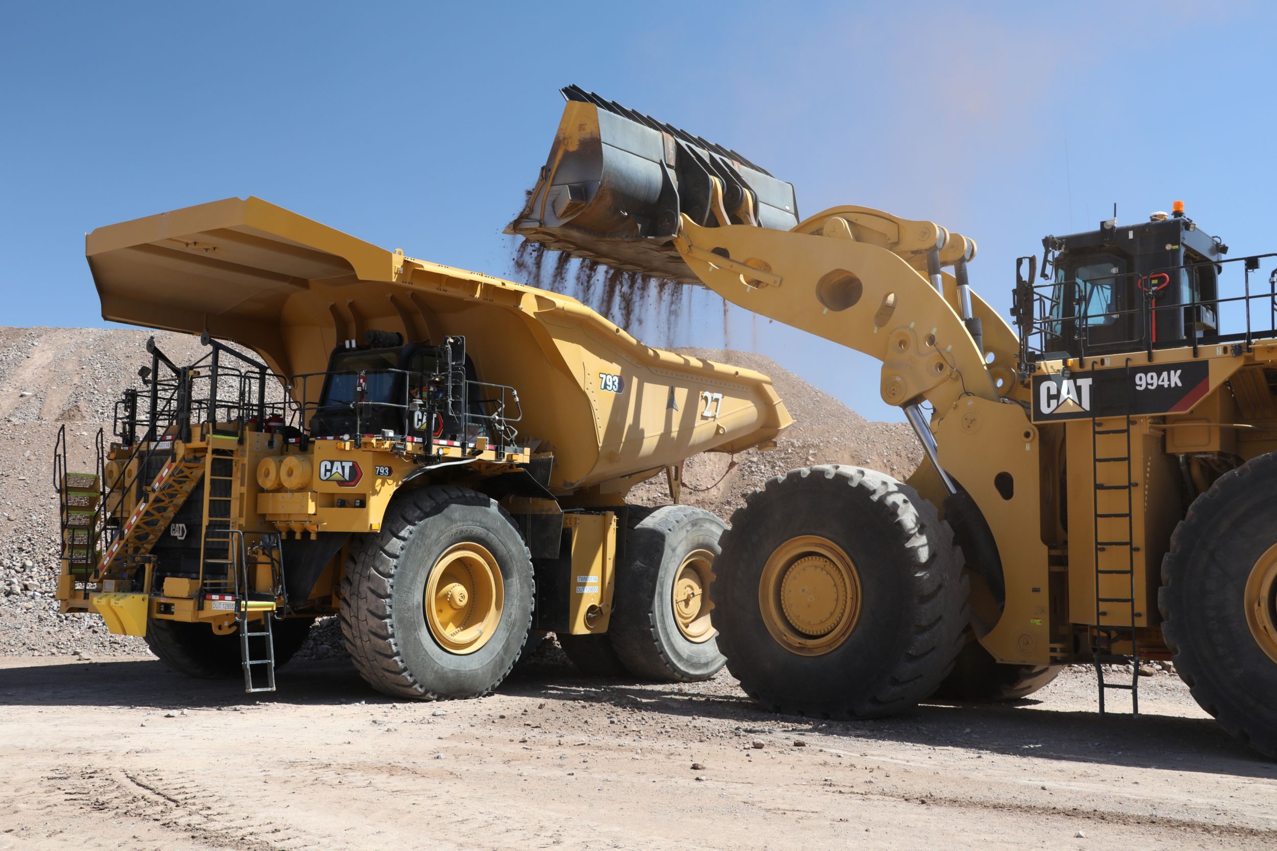 Cat Mining Truck being loaded