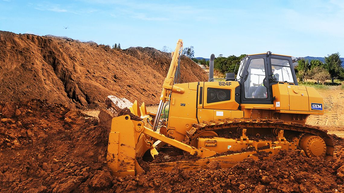 SEM Track Type Tractors
