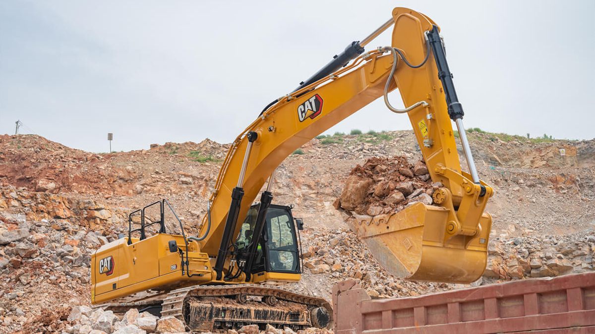 Get To Know Your Cat® 350 Excavator | Cat | Caterpillar