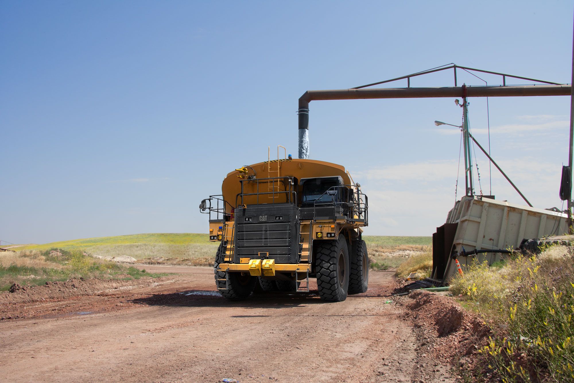 777 (05) Water Truck