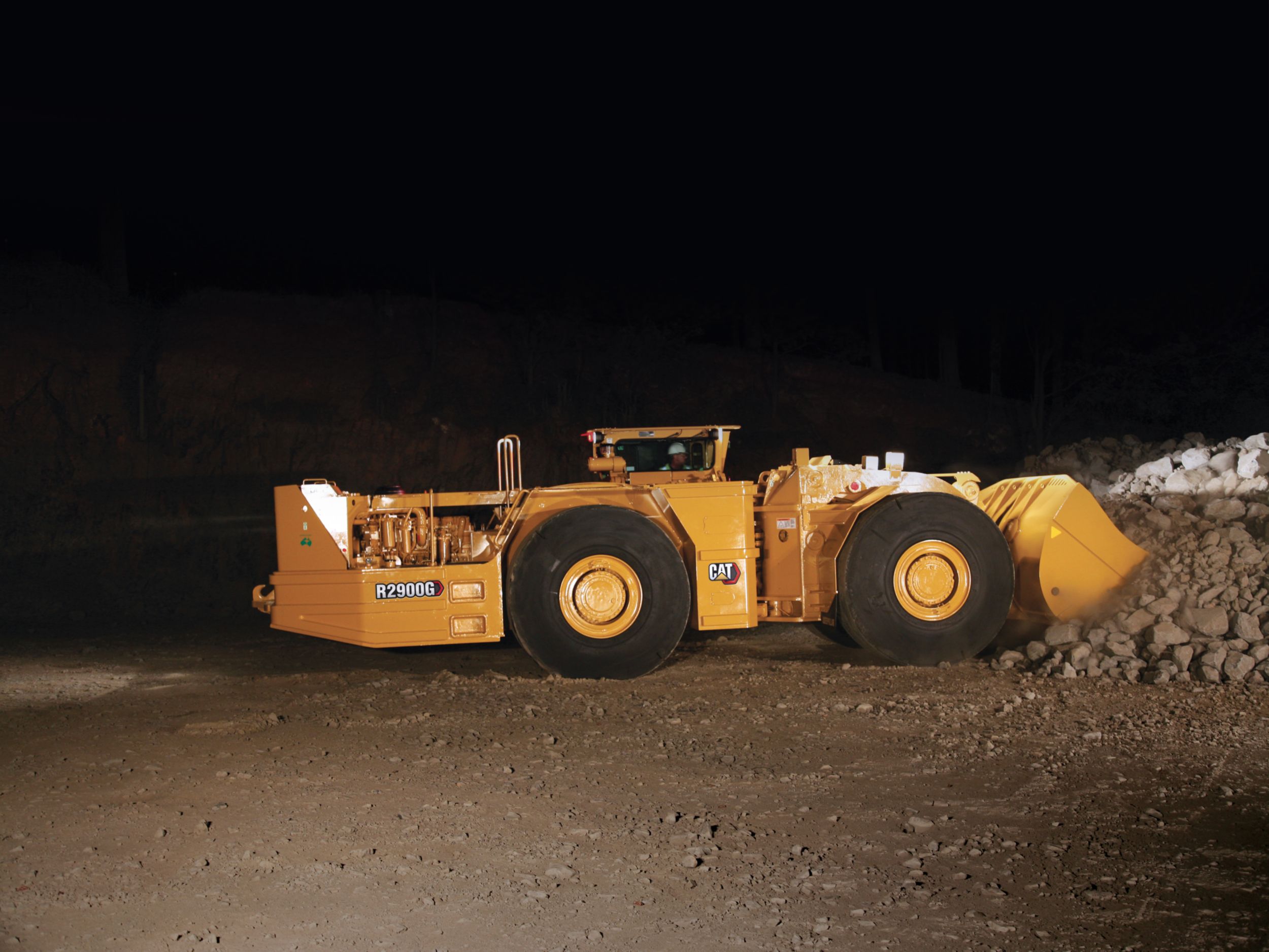 Chargeuses pour exploitations minières souterraines R2900G