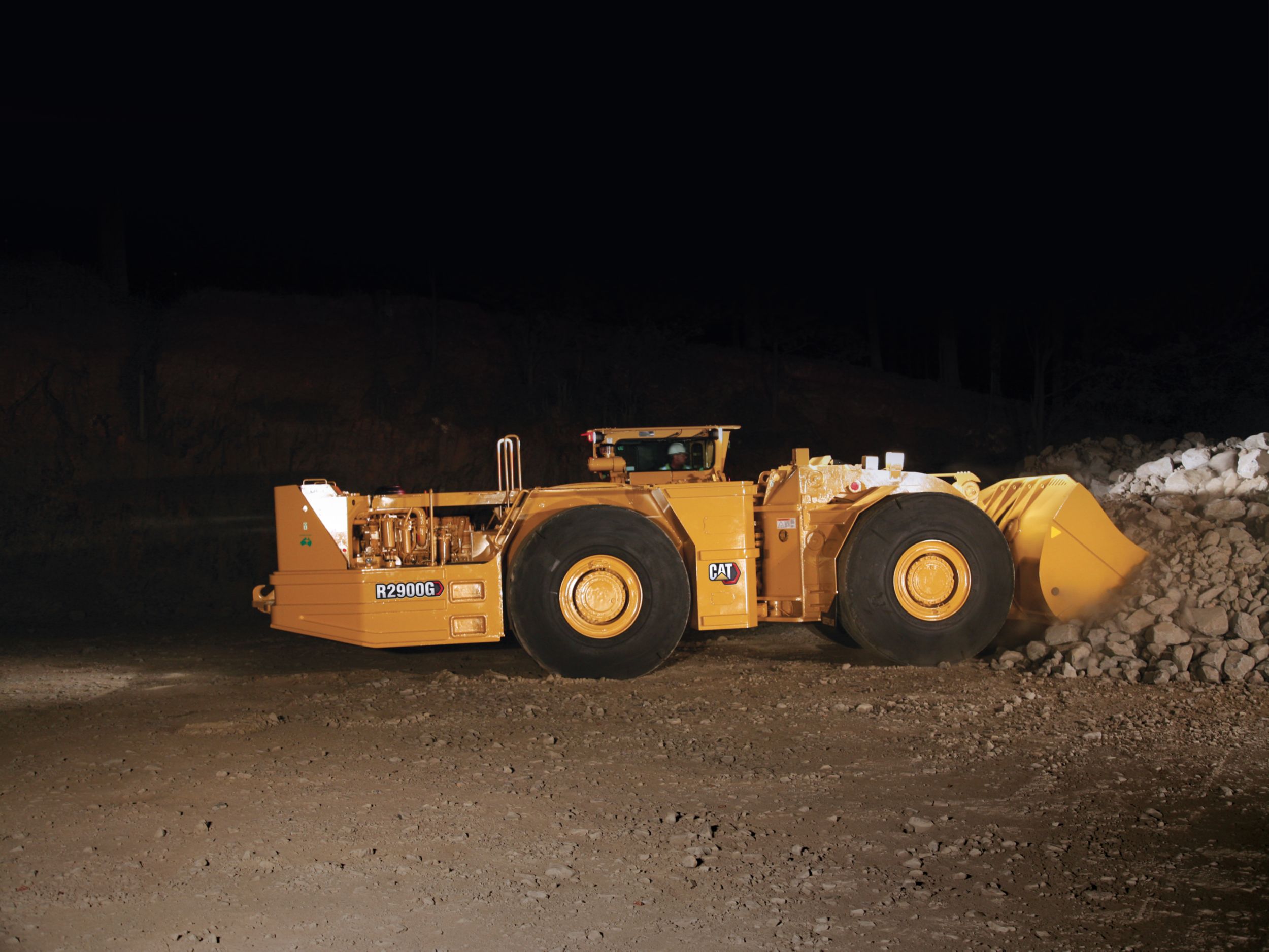 Underground Mining Load Haul Dump (LHD) Loaders R2900G