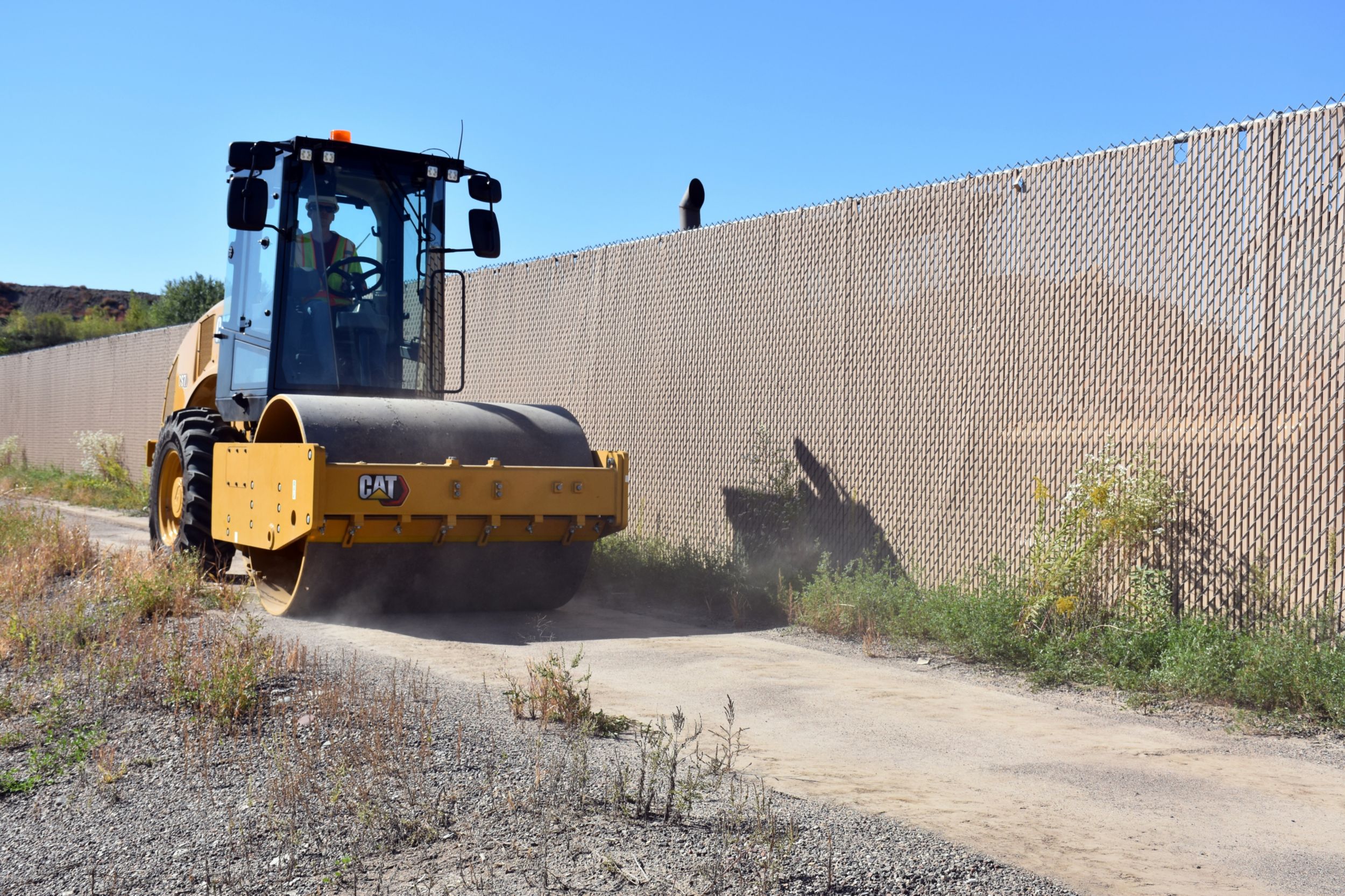 Vibratory Soil Compactors CS7