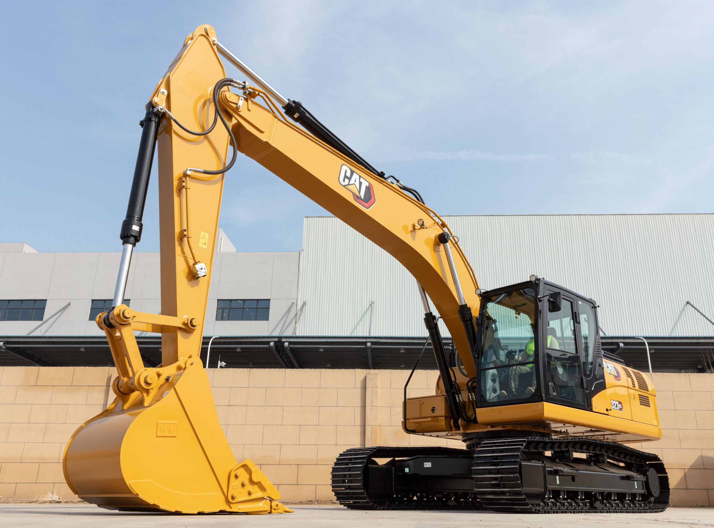323 GX Hydraulic Excavator | Cat | Caterpillar