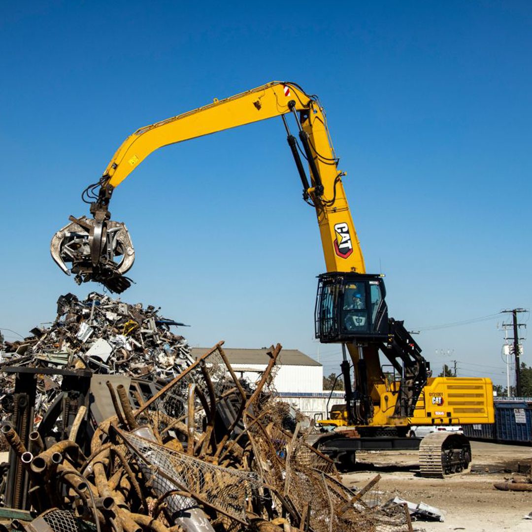 Material Handlers | Cat | Caterpillar