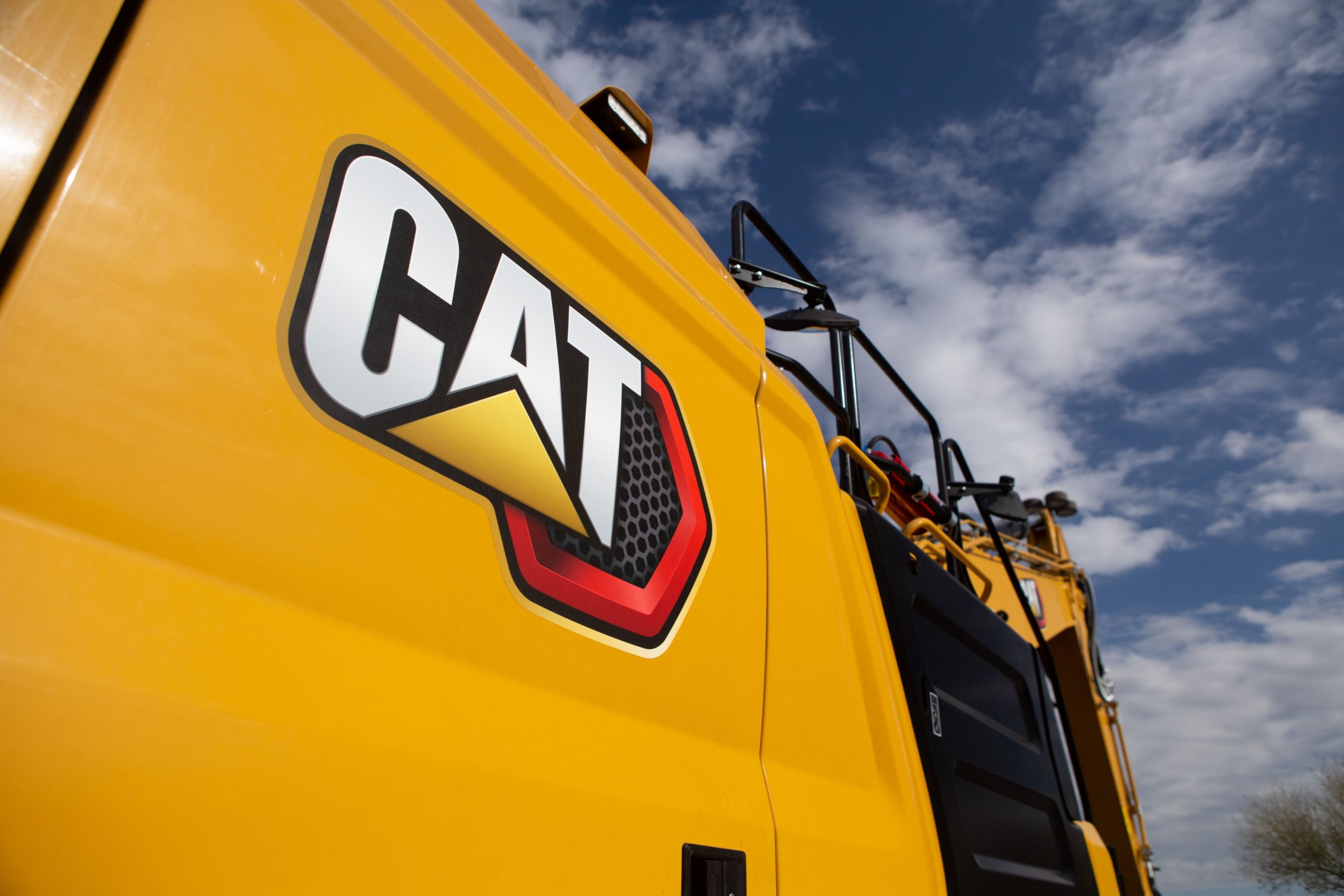 Cat 340 Straight Boom Demolition Excavator - SUSTAINABILITY