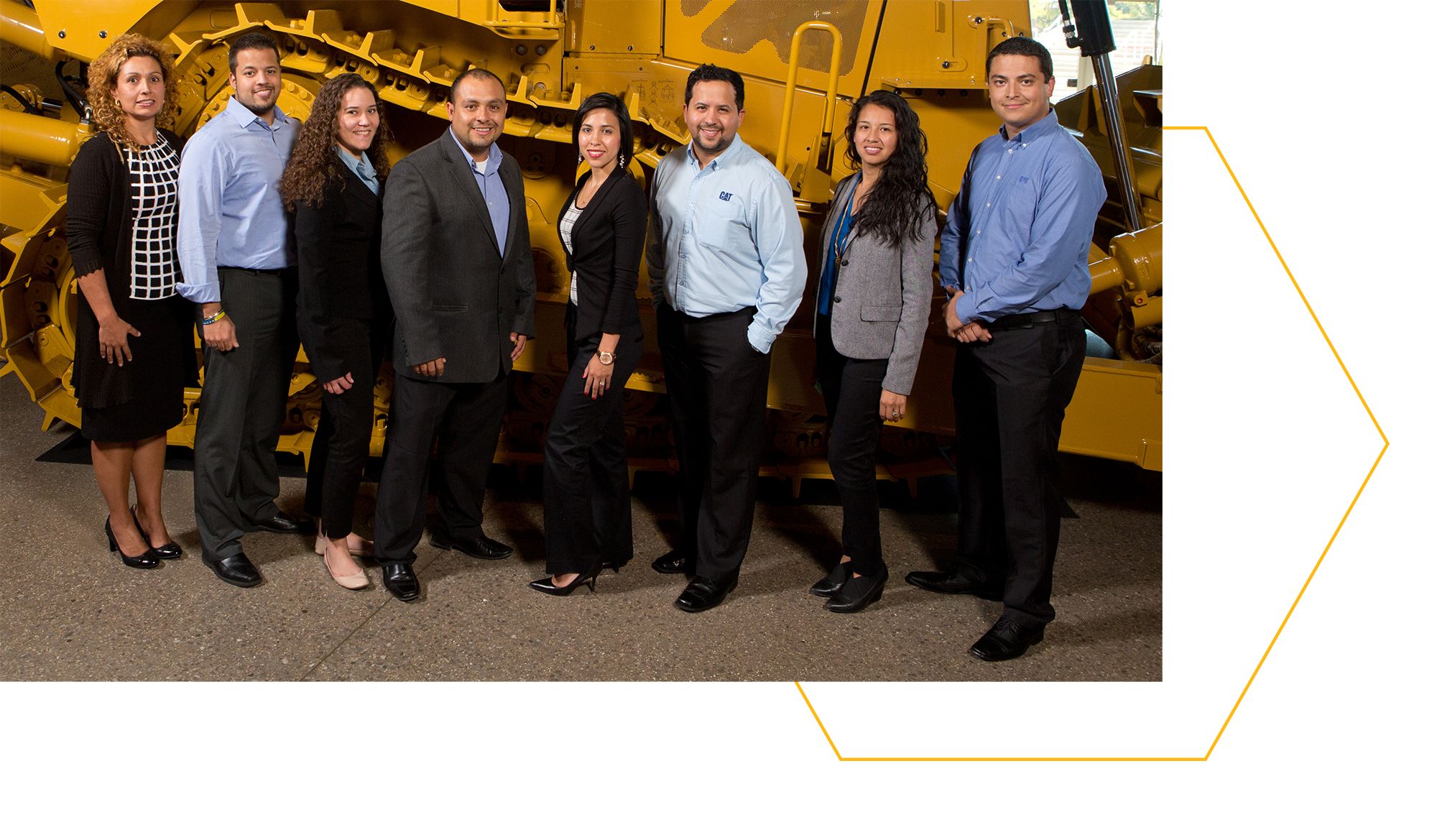 Foto em Grupo da Conexão Latina da Caterpillar