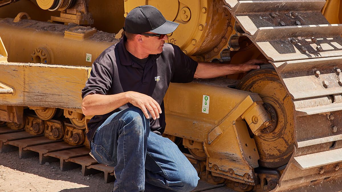 Dozer Undercarriage Maintenance and Management | Cat | Caterpillar