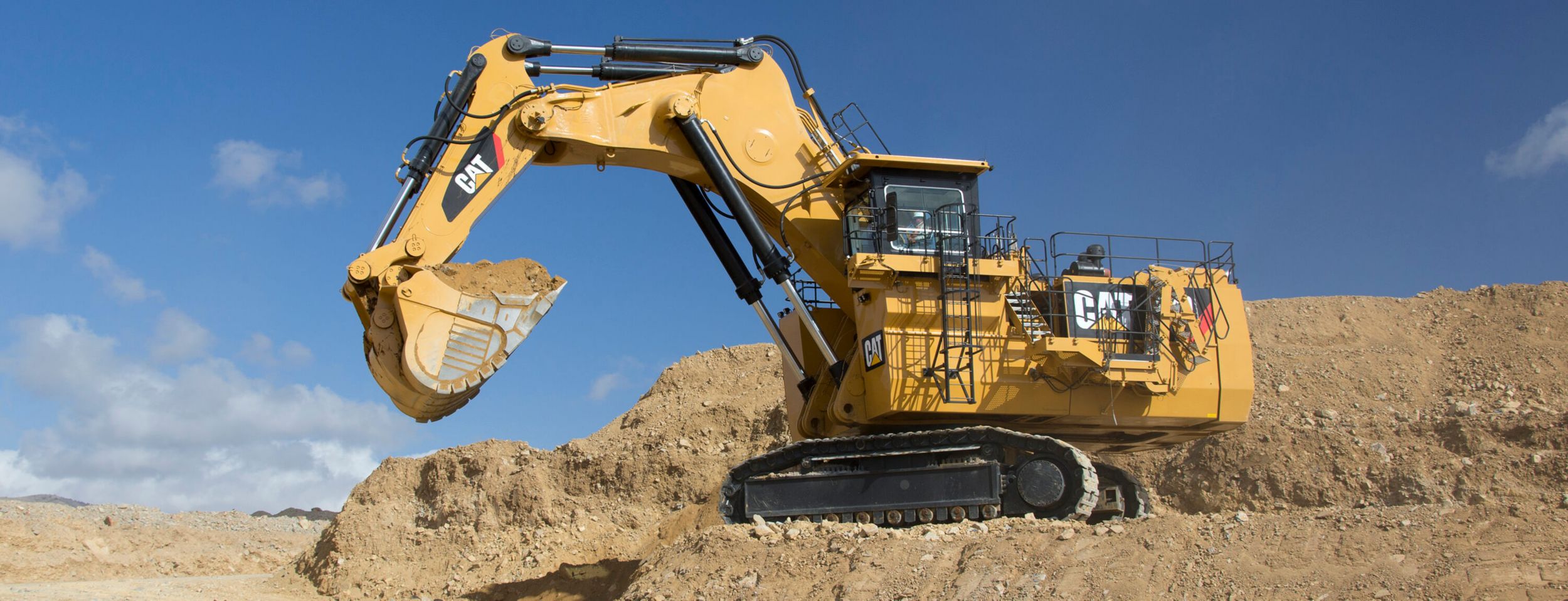 Cat mining equipment