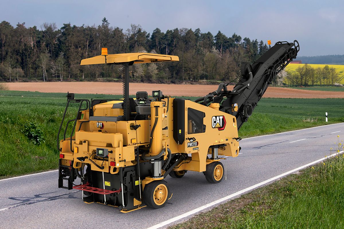 PM310 Cold Planer with Wheel Undercarriage