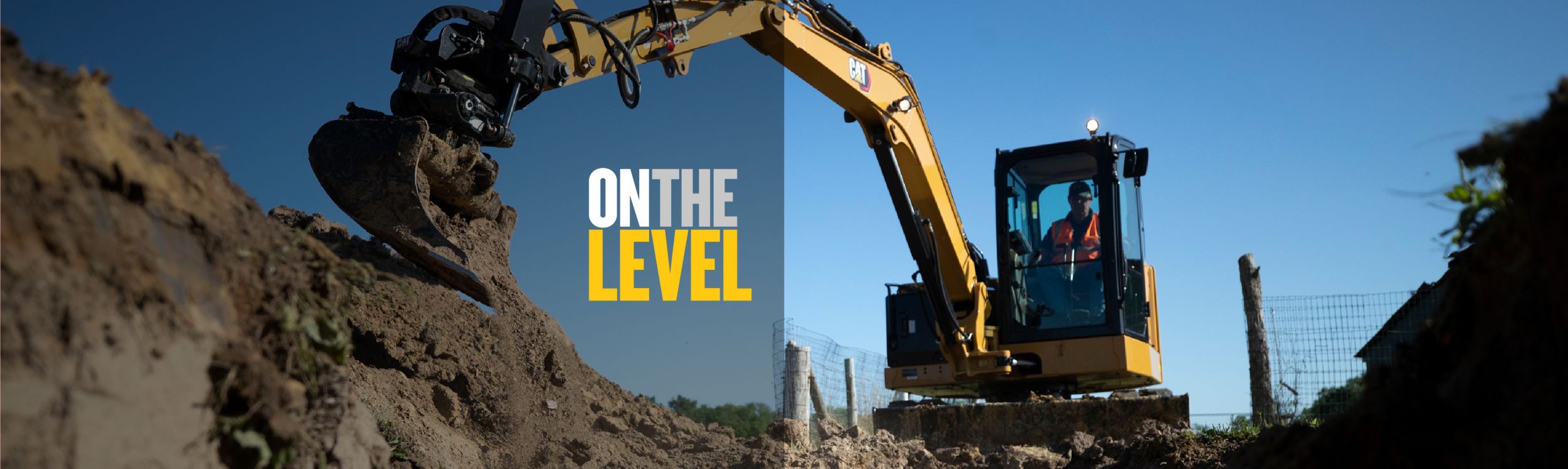 Why a Cat® Tiltrotator is Useful for Mini Excavators