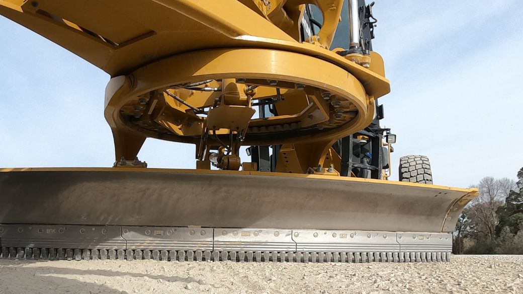 Cutting Edges & Bit Systems