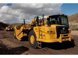 621 Wheel Tractor-Scraper