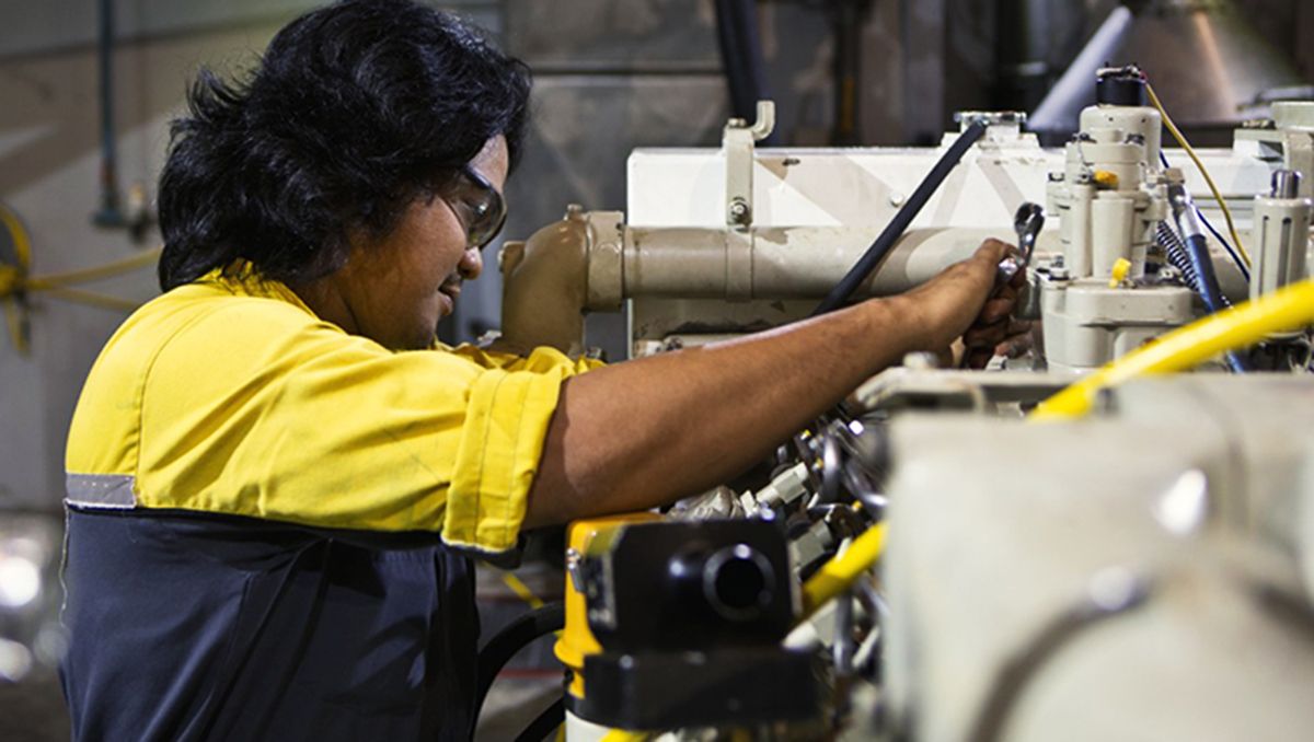 CAT EQUIPMENT MAINTENANCE & REPAIRS
