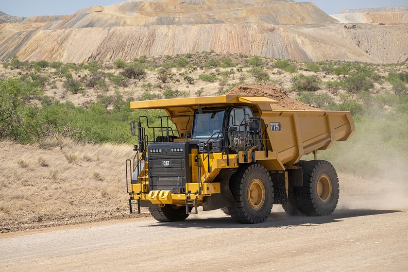 775 Off-Highway Trucks