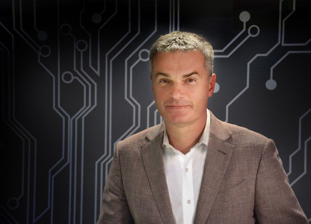 Headshot of Ogi Redzic