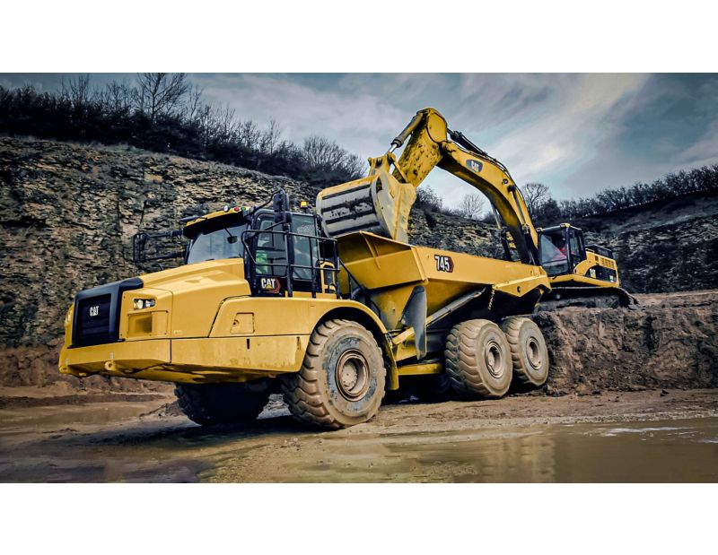 745 Articulated Truck