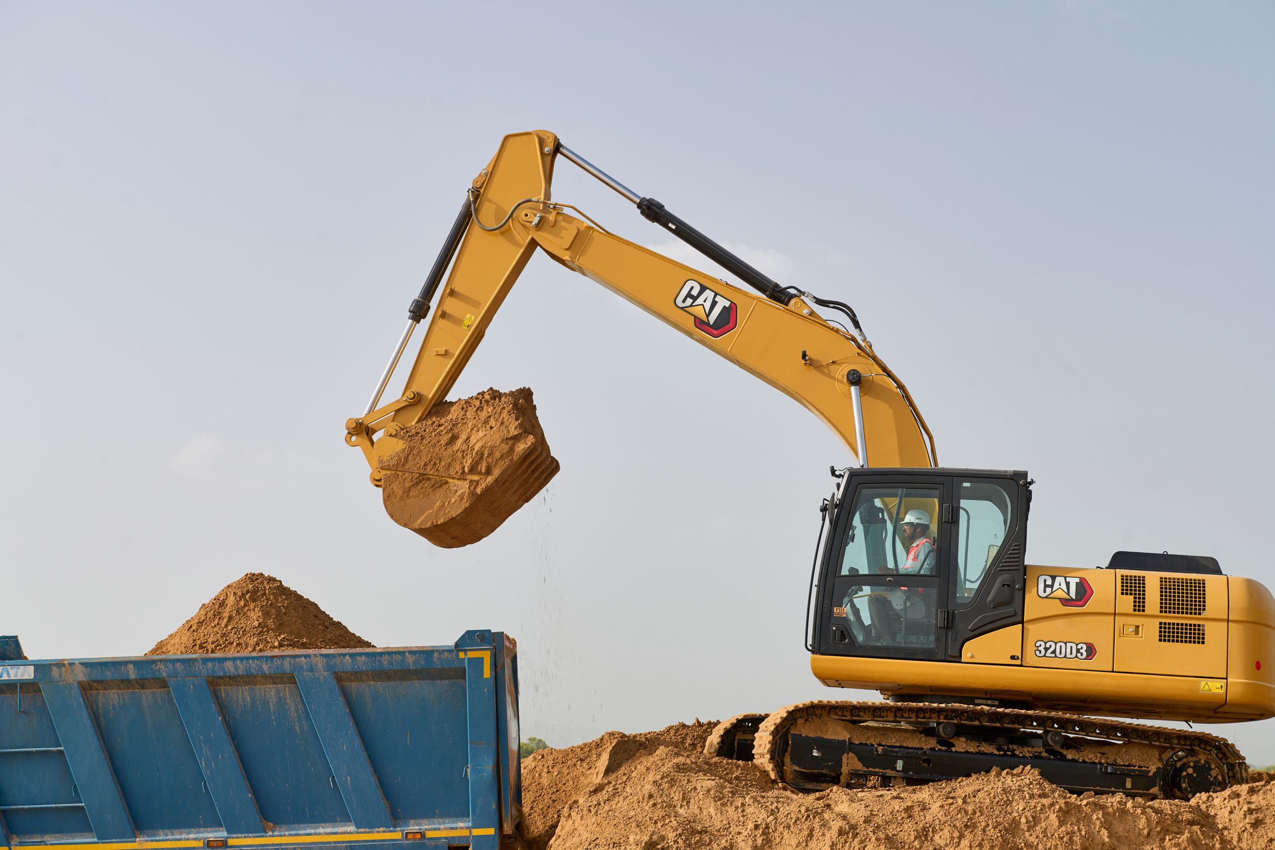 320D3 Medium Hydraulic Excavator