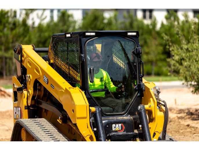 Cat® 265 Compact Track Loader