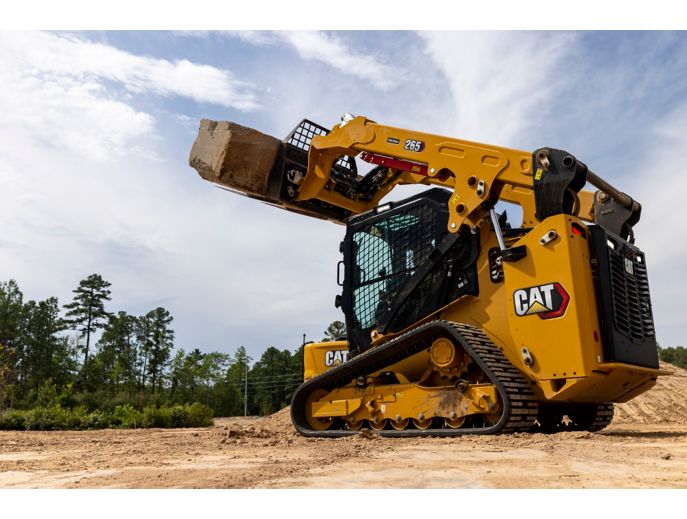 Cat® 265 Compact Track Loader