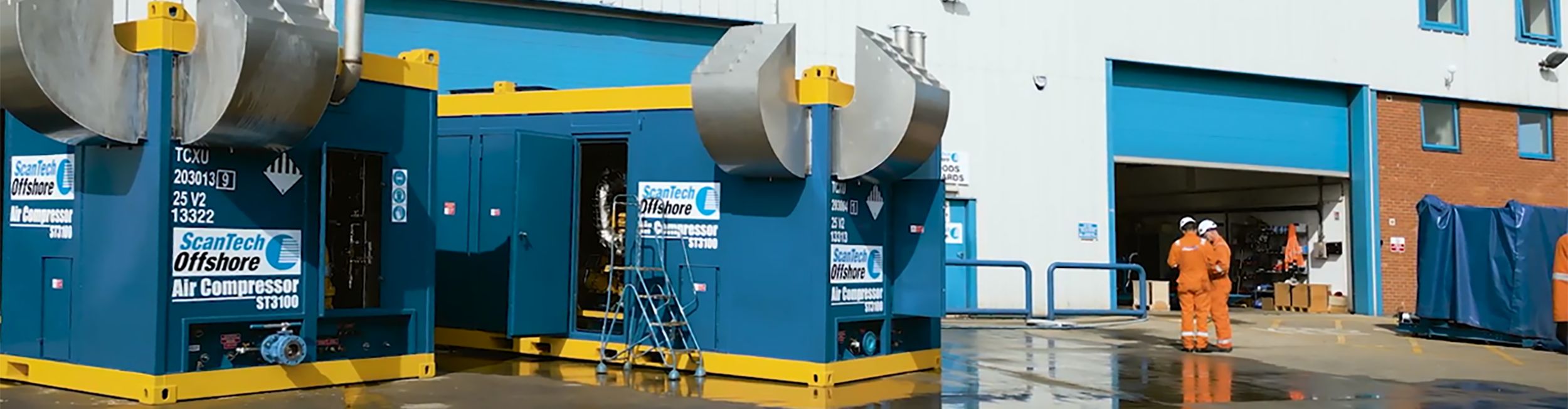 Two men using ScanTech Offshore