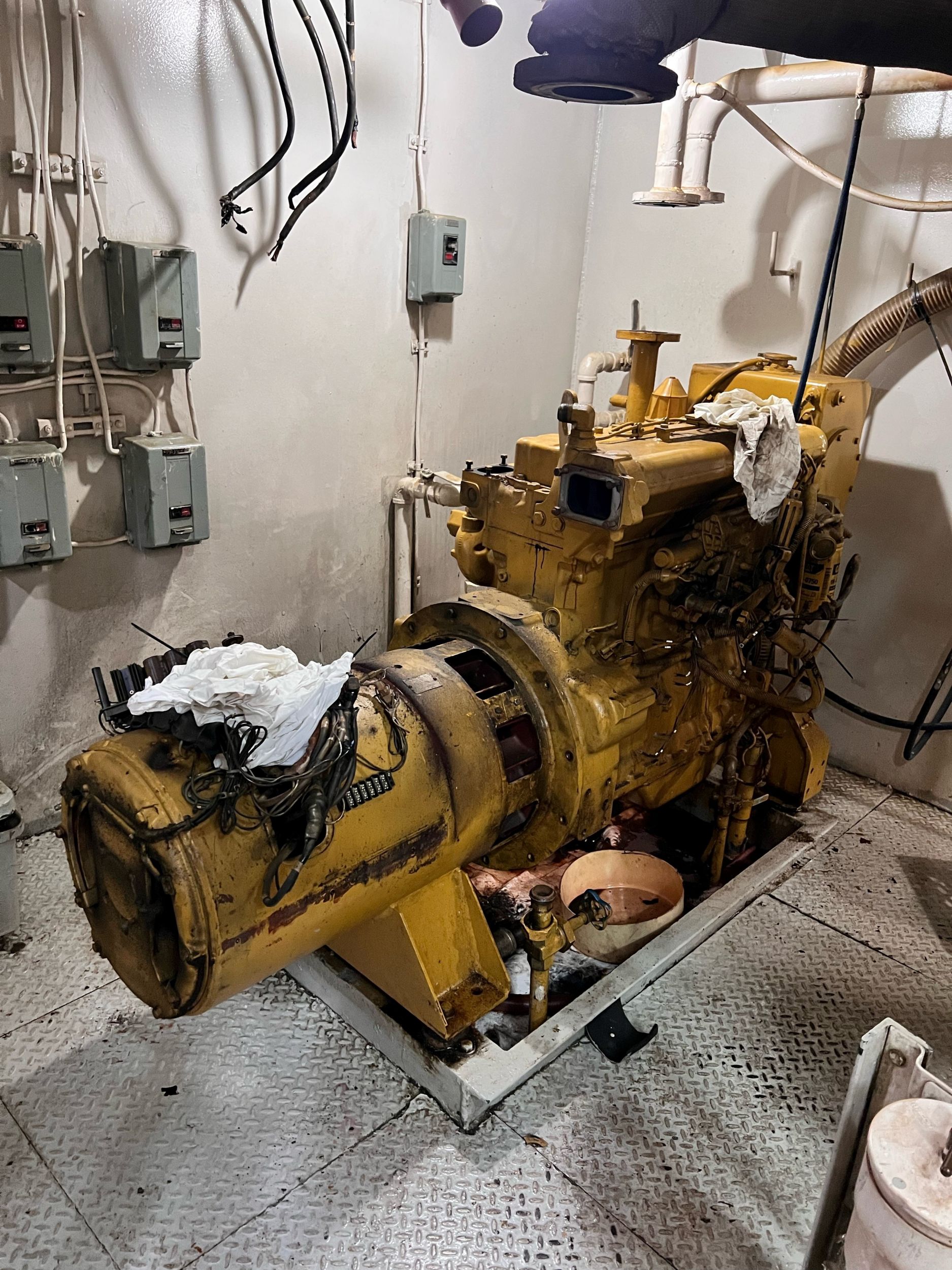 MV Harrison - C4.4 (Electronic) - Engine Room - Image