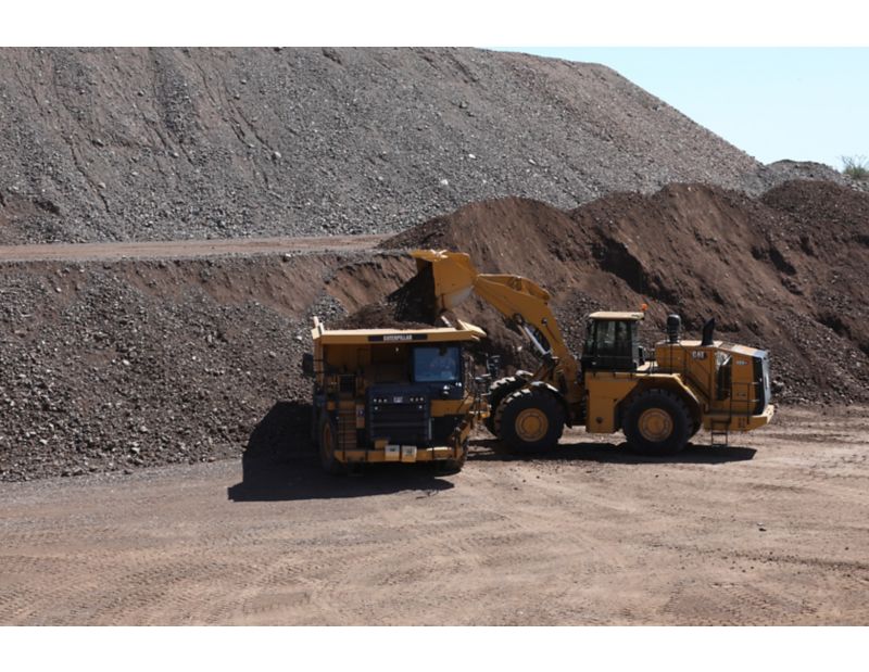 988 XE Large Wheel Loader
