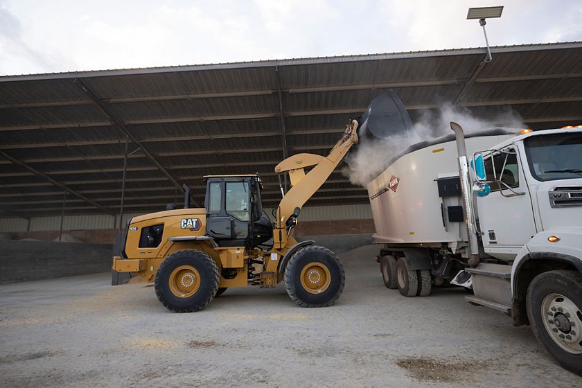 Cat® 926 Small Wheel Loader