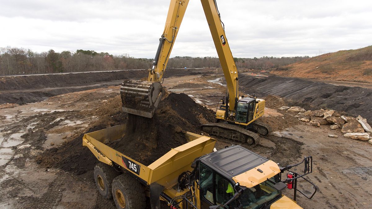 340 LRE loading a truck 