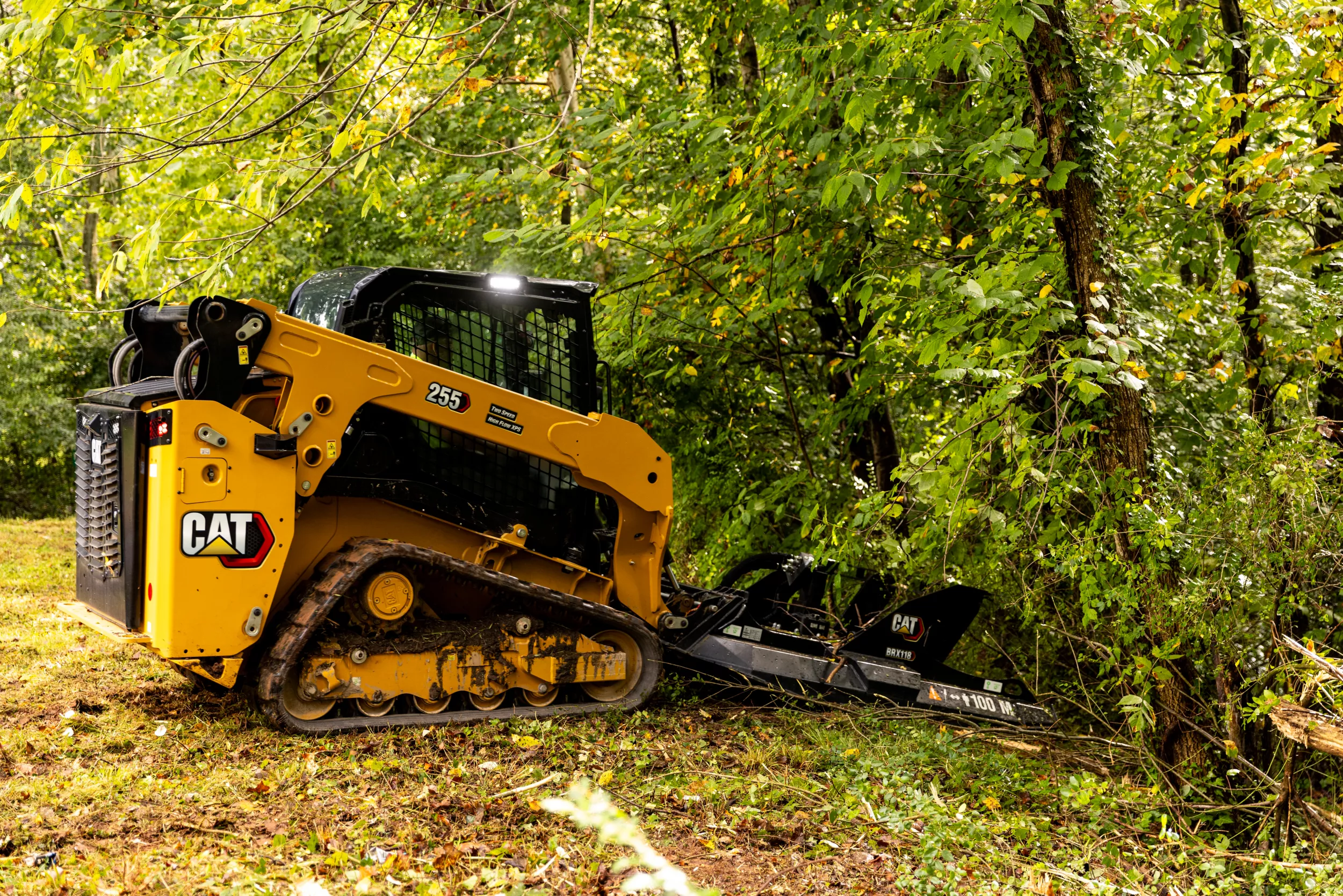 Three levels of auxiliary hydraulic performance