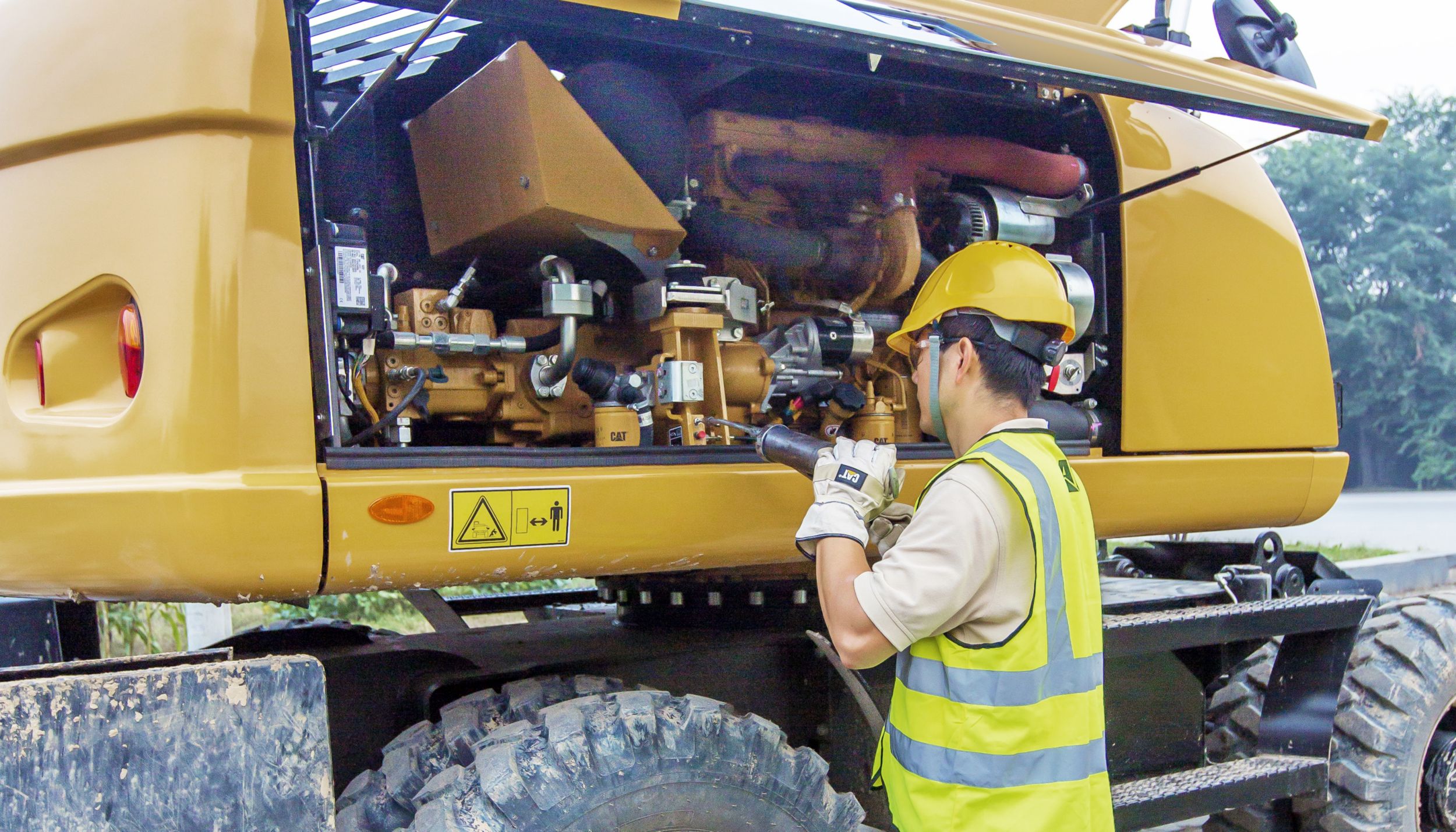 MENOS COSTOS DE MANTENIMIENTO