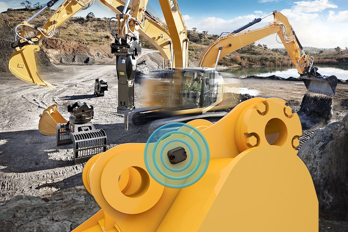 Cat PL161 Attachment Tracker