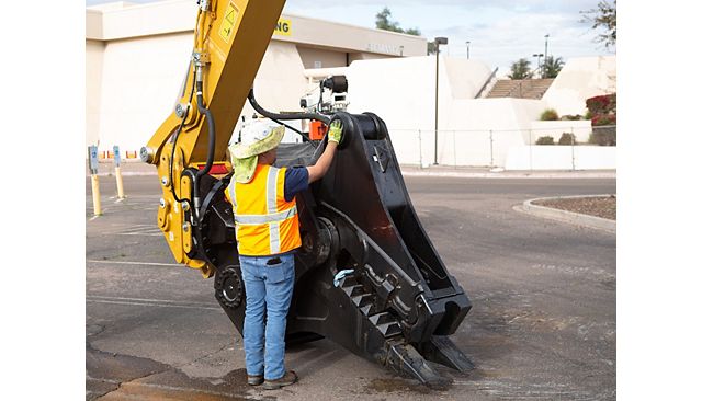 Grease points accessible from the ground