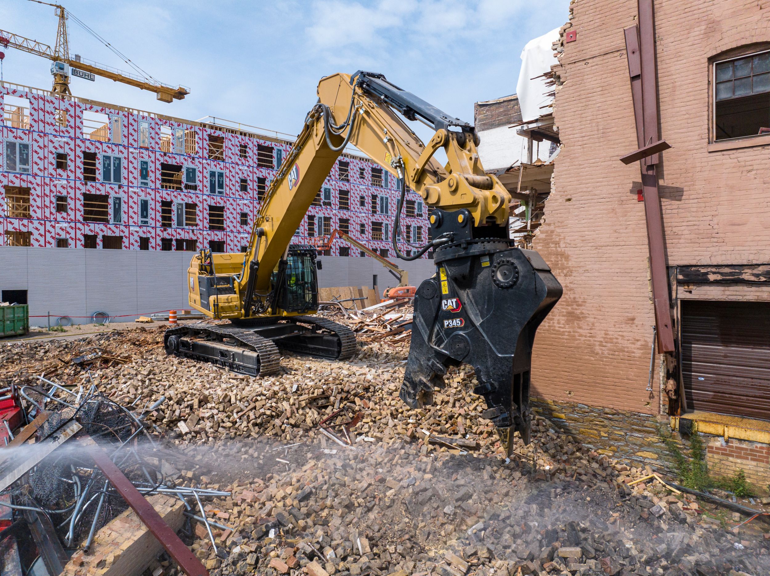 Pulverizador Cat P345 con la Pluma Recta Cat 352