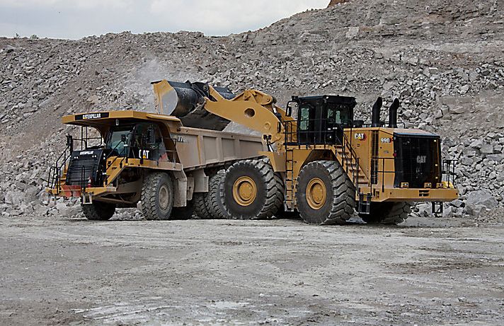 990 Large Wheel Loader