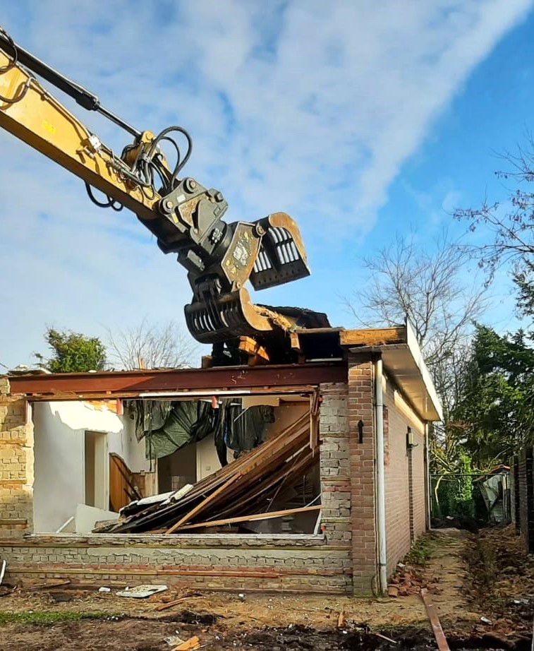 Enhanced Flow and Spillage Free Quick Disconnects