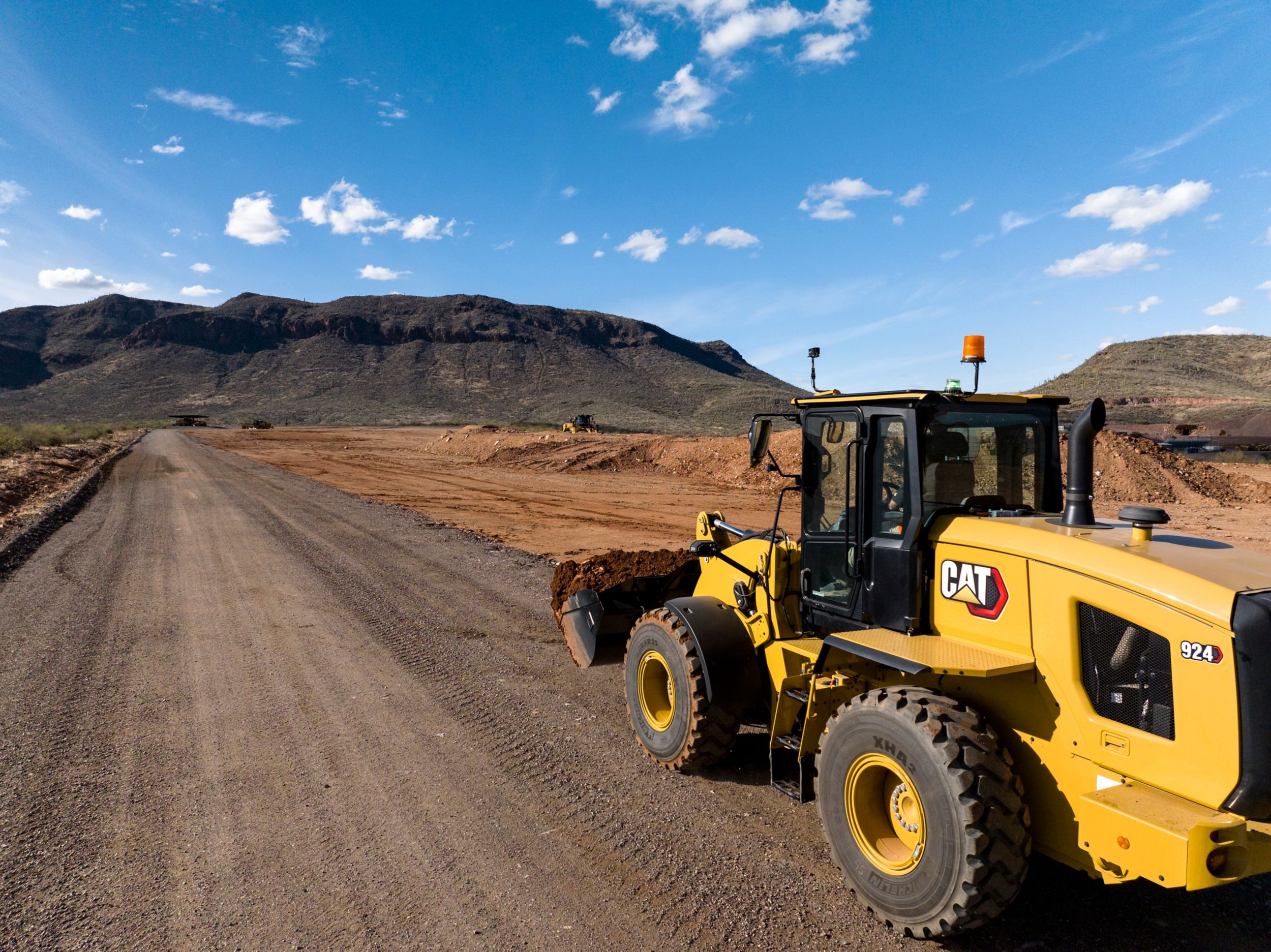 Cat® 924 Small Wheel Loader