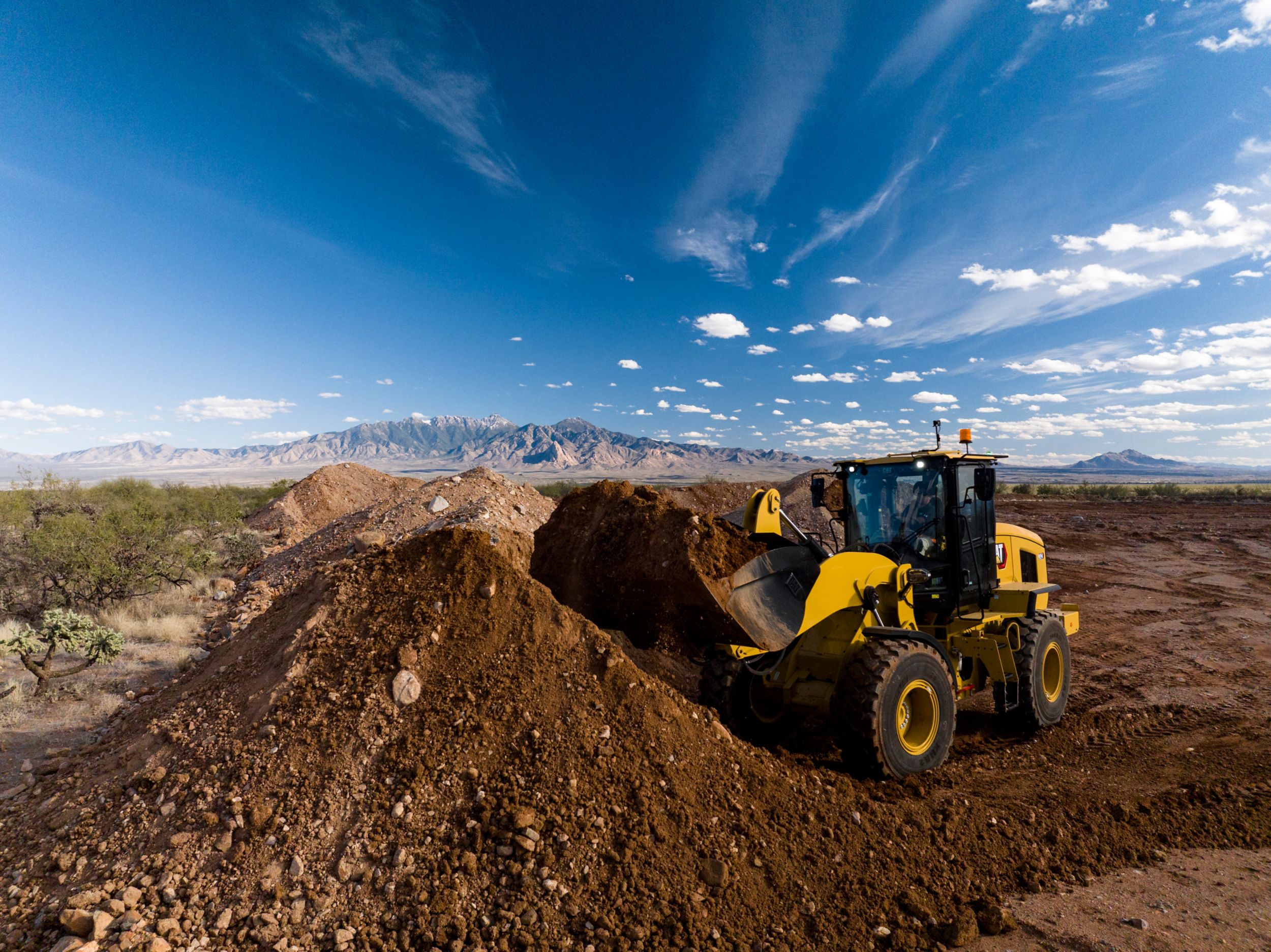 Cat® 924 Small Wheel Loader