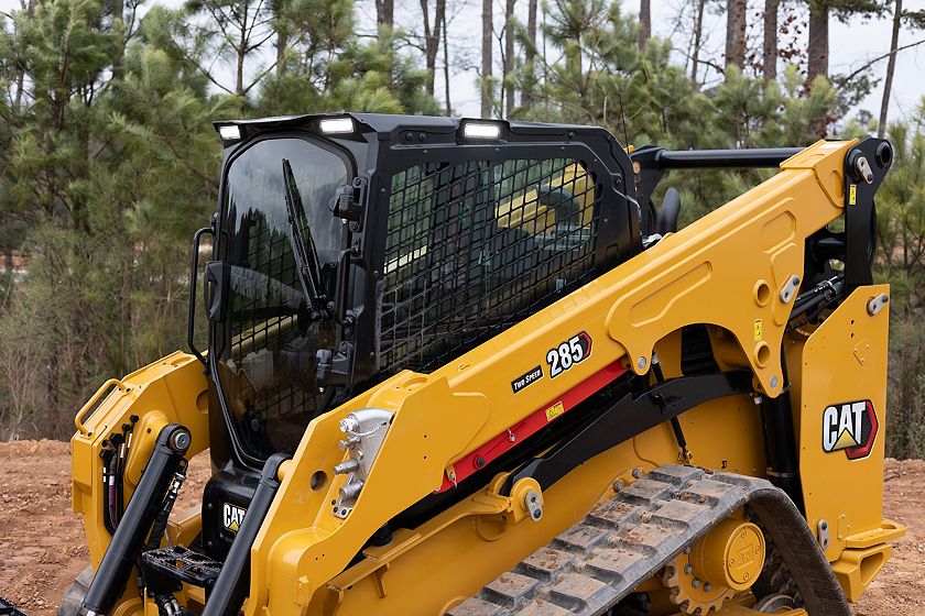Cat® 285 Compact Track Loader