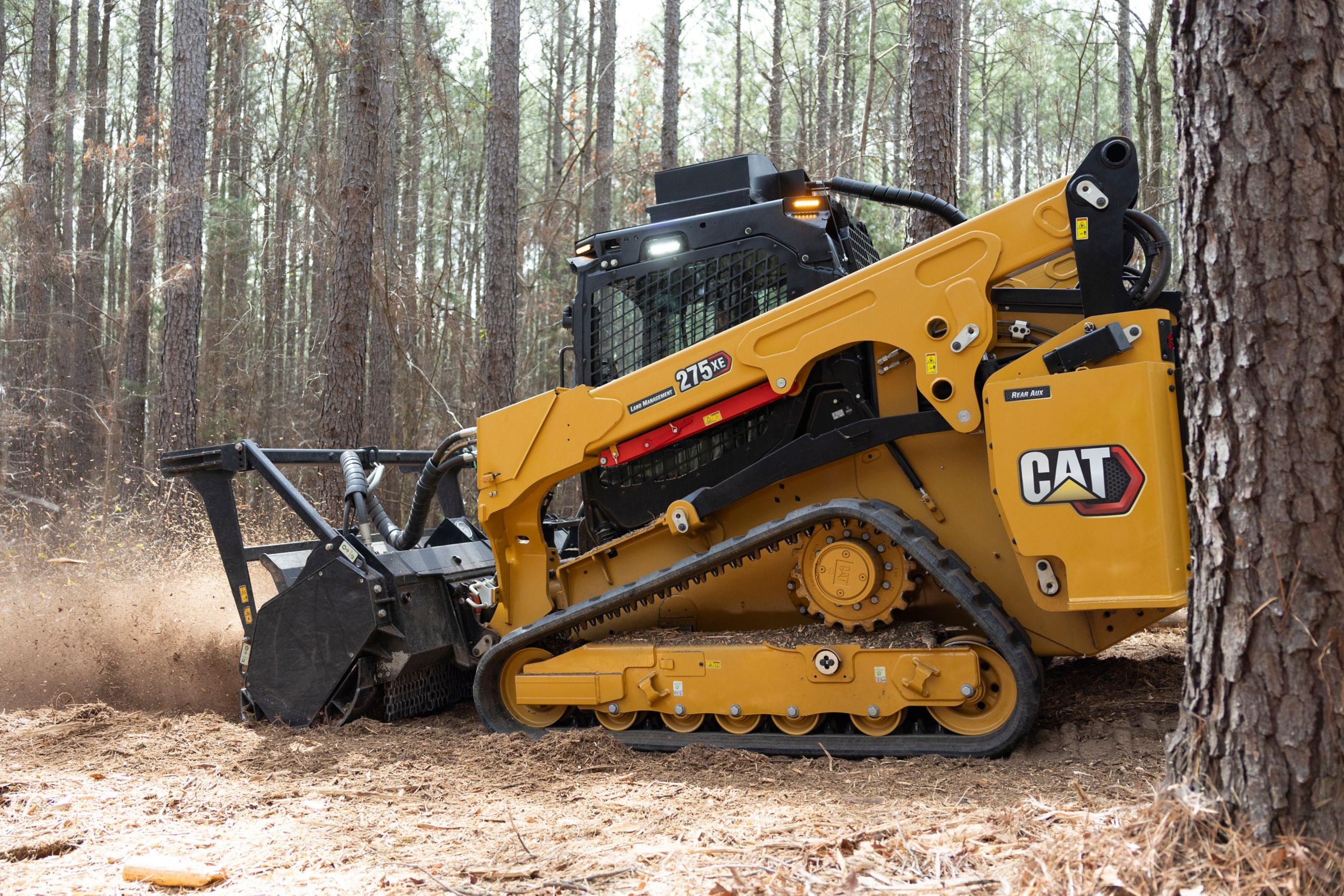 Cat® 275 XE Compact Track Loader